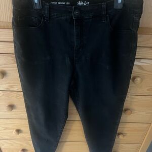 Style & Co. Black Skinny Jeans 12S